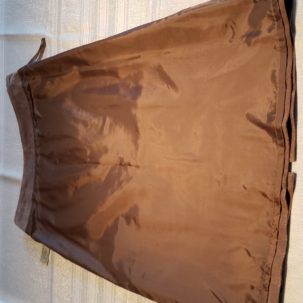 St. John's Bay NEW Suede Leather Skirt A-line Below Knee Back Slit 8 Tan - Picture 8 of 12